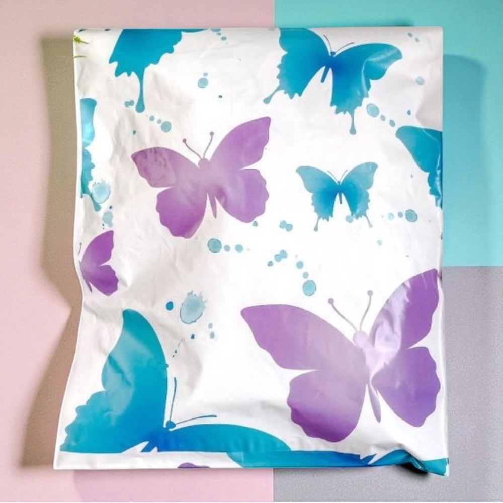 Butterflies Poly Mailers 14x17 Pack of 25 - Picture 5 of 7